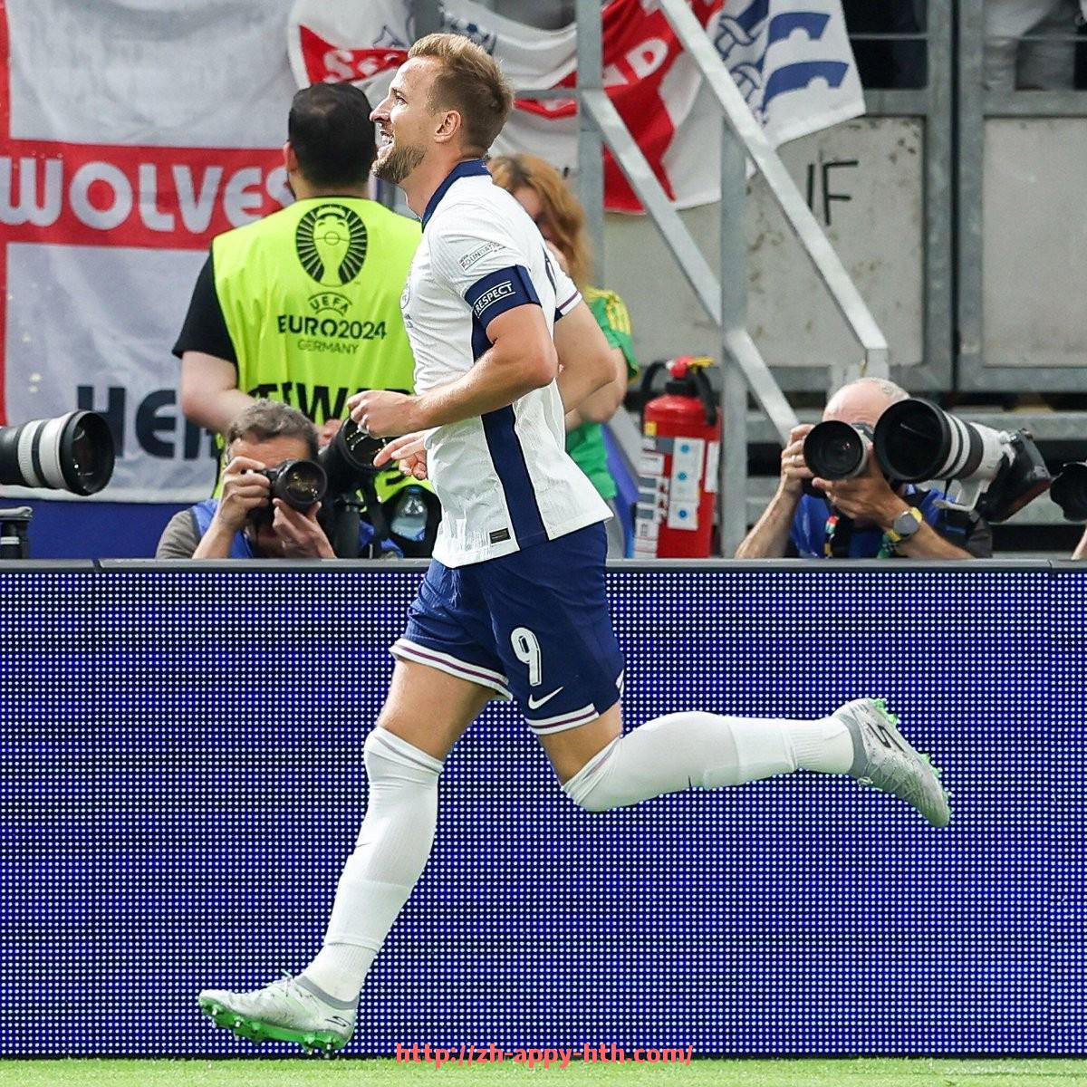 华体会hth官方网站下载-中国大陆地区主流网站同步播放西甲赛事